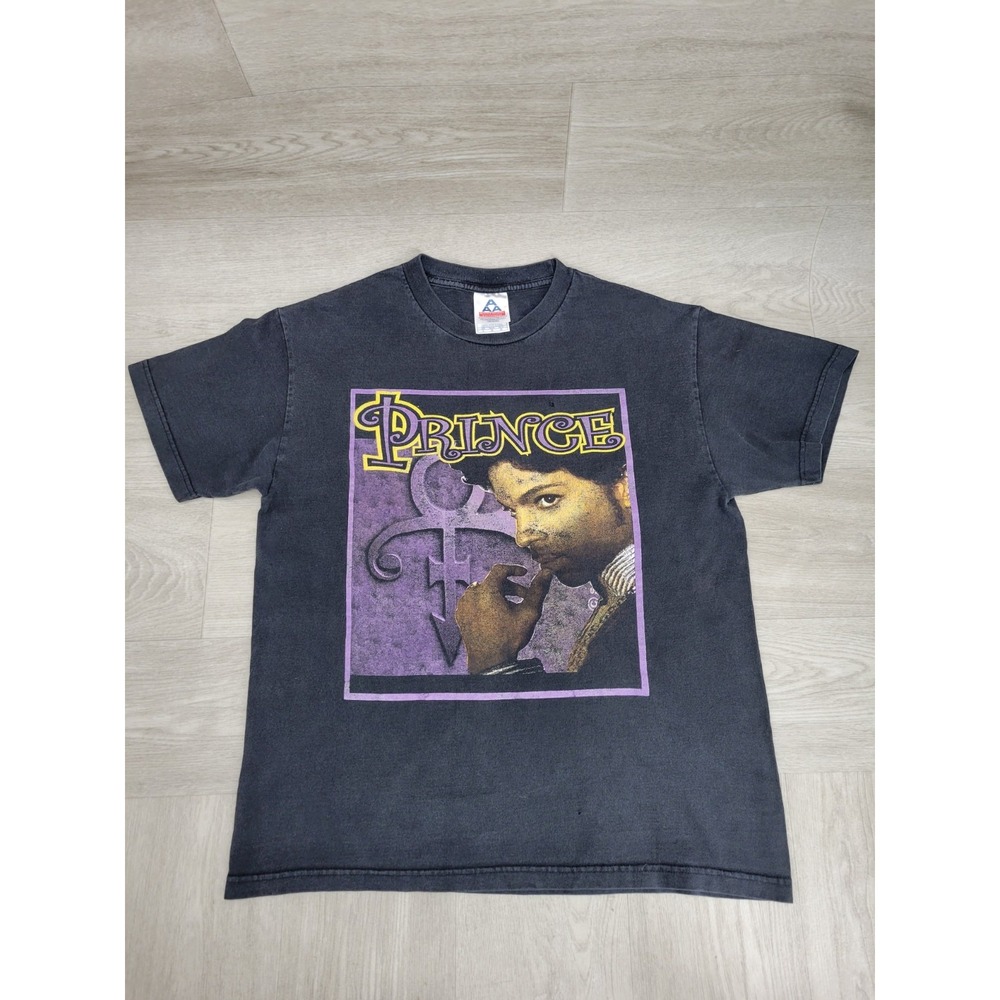 Vintage Prince 2004 Musicology World Tour T-Shirt Men's L Thrashed Faded Concert
